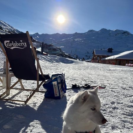 Appartement Les Menuires - 4 Personnes A 20 M Des Pistes Saint-Martin-de-Belleville Luaran gambar