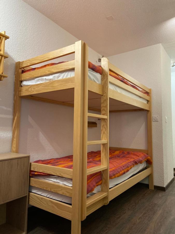 Appartement Les Menuires - 4 Personnes A 20 M Des Pistes Saint-Martin-de-Belleville Luaran gambar