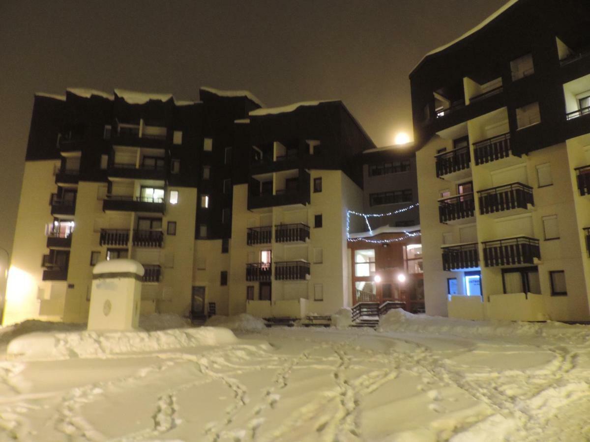 Appartement Les Menuires - 4 Personnes A 20 M Des Pistes Saint-Martin-de-Belleville Luaran gambar